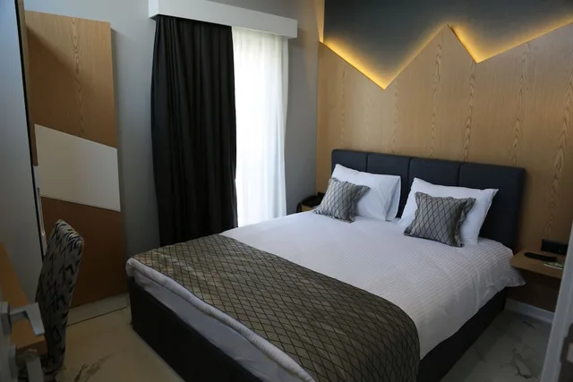 دوبلكس عائلي بسريرين منفصلين وسريرين كينج بـ3 غرف نوم، SAPANCA ALFA SUITES & SPA 3/5