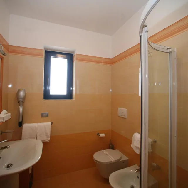 غرفة بسرير مزدوج، Hotel Yria 6/6