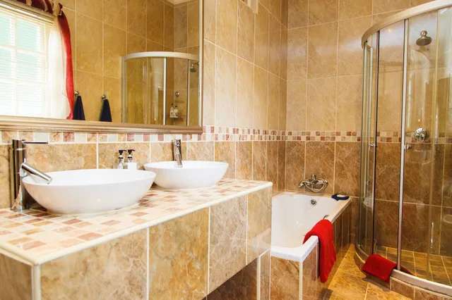 غرفة فاخرة بسرير كوين، The Angels Place Boutique Hotel 2/2