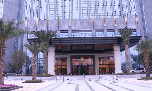 Wyndham Grand Plaza Royale Xianglin Shaoyang، Shaoyang 4/39