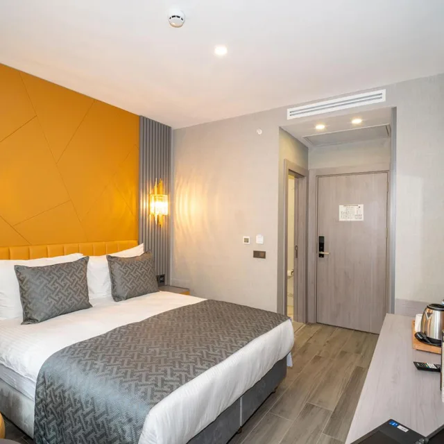 غرفة سوبيريور بسرير كينج، Icon Hotel Bomonti Istanbul 2/6