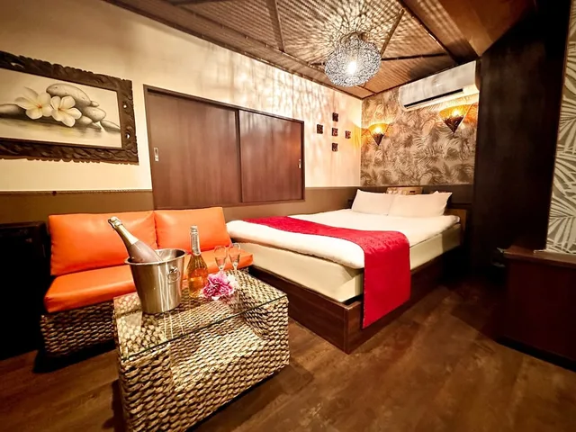 Moderate, Queen Bed, Smoking، Hotel Gran Bali Resort 2/10