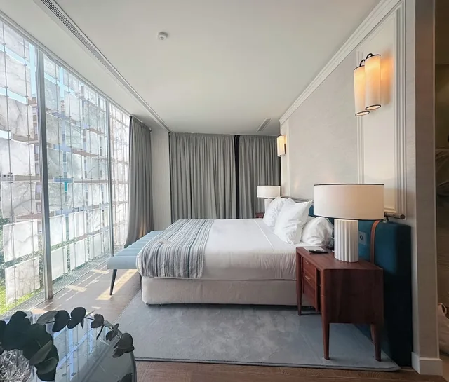 غرفة بريفيليج بسرير كينج، Hospes Palacio de los Patos 3/5
