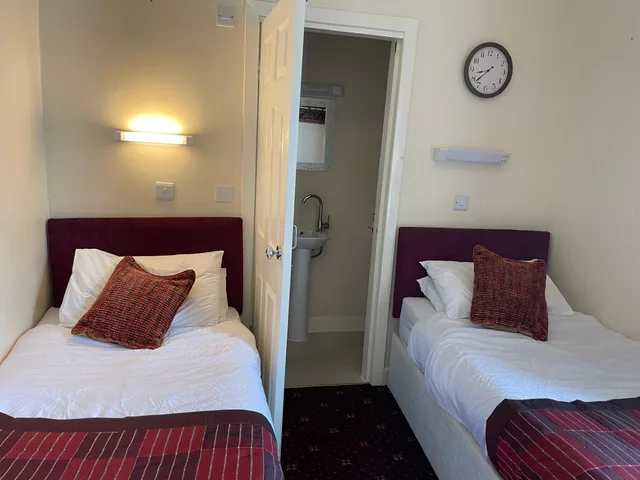 غرفة بسريرين منفصلين، North Ocean Hotel 1/1