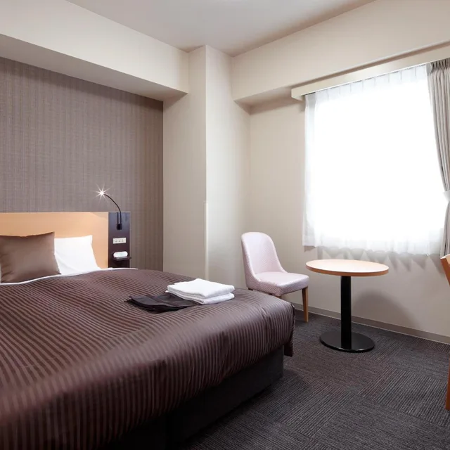 Room, Double Bed, Hotel Super Tomari 4/5