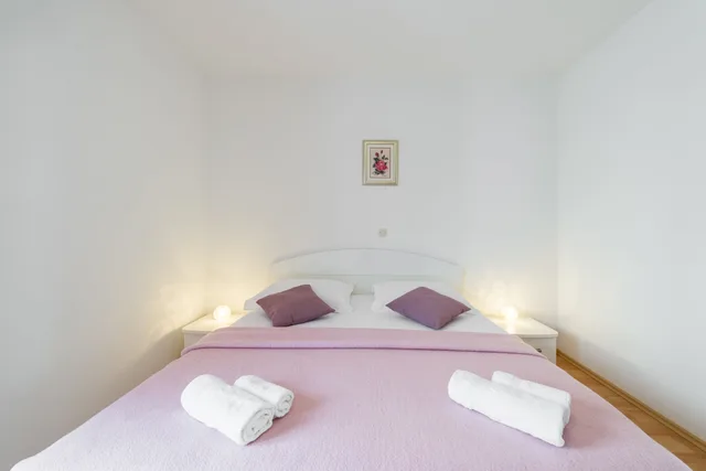 شقة بسرير كينج بإطلالة على البحر بغرفة نوم واحدة، Apartmani Nikolina 8/10