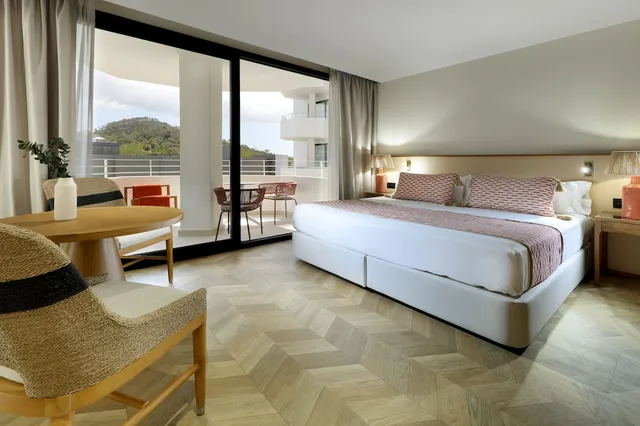غرفة ديلوكس مفردة بسرير كينج، TRS Ibiza Hotel - Adults Only 1/4