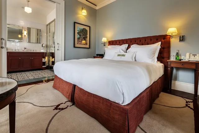 Junior Suite, King Bed, Vidago Palace 1/3
