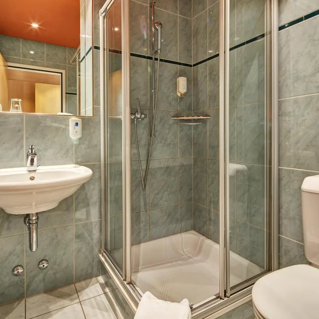 غرفة قياسية مفردة، Hotel Berchtold 2/2
