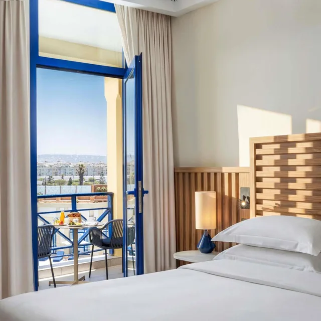 جناح تنفيذي بإطلالة على المسبح، Le Medina Essaouira Thalassa Sea & Spa - MGallery Collection 4/10