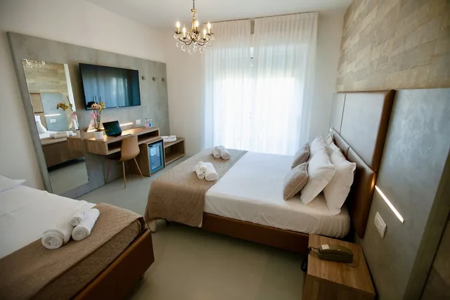 1 Bedroom, Panoramic, Triple, 1 Double and 1 Single Bed, Balcony, Hotel Maestri 2/7