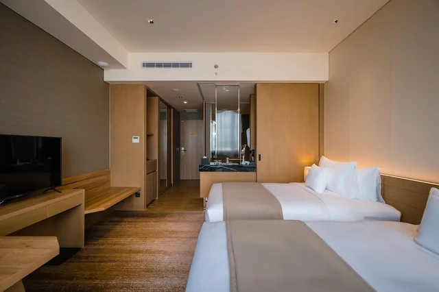 Hollywood, Premier, Twin Beds، Hotel Nikko Hai Phong 1/1