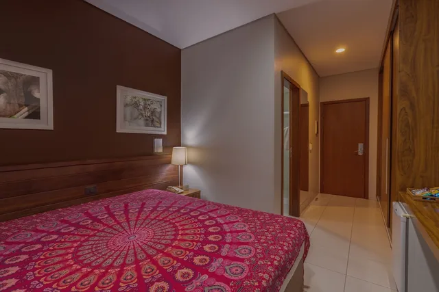 غرفة ديلوكس بسرير مزدوج وسرير فردي، TAJ HOTEL 2/7
