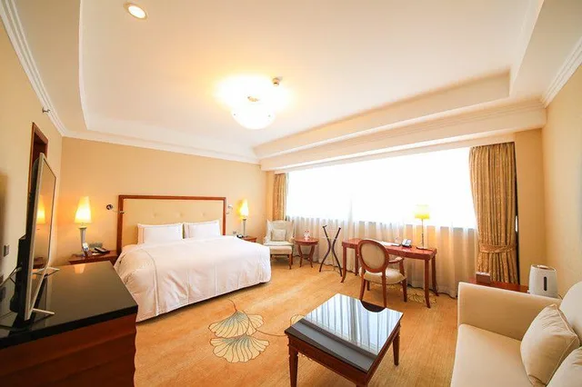 غرفة ديلوكس تنفيذية بسرير كينج، Jianguo Garden Hotel 1/1