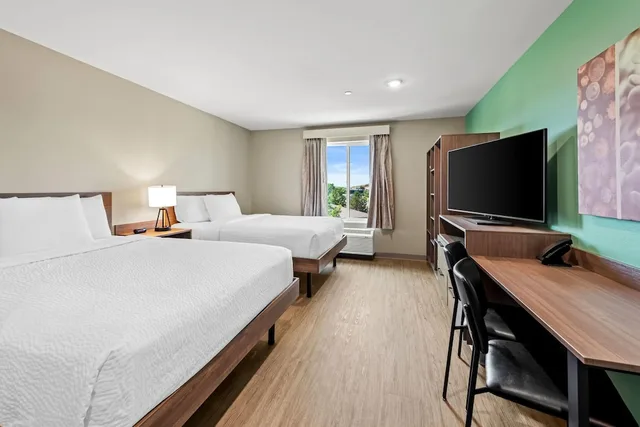 جناح استوديو بسريرين كوين، ECHO Suites Extended Stay by Wyndham Reno 2/5