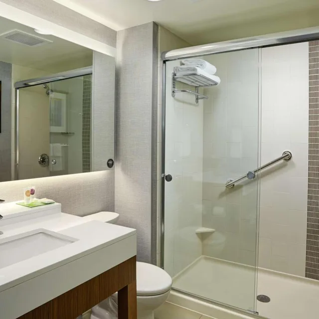 Specialty, 2 Queen Beds, City View، Hyatt Place Bloomington 5/8