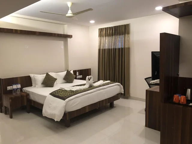 غرفة بريميير مفردة، Kyriad By Citrus Vijayapura 1/2