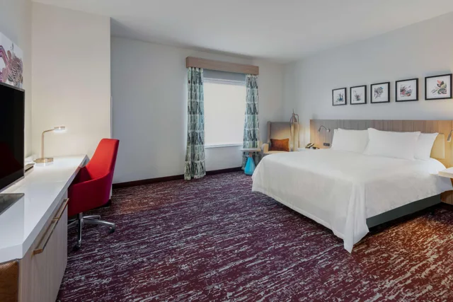 غرفة بريميوم بسرير كينج لذوي الإعاقة، Hilton Garden Inn Longmont 1/1