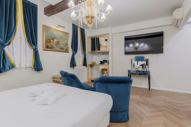 غرفة جونيور بسرير كوين، Ca Dell Arte Hotel 3/6