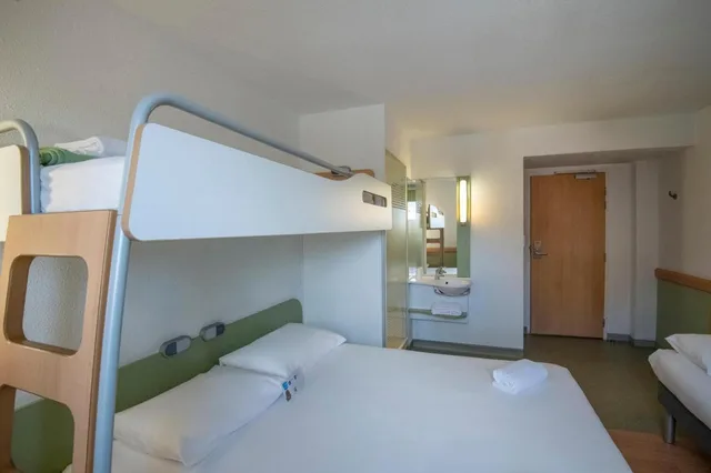 غرفة ثلاثية، Ibis budget Ajaccio 7/9