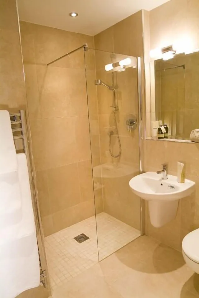 2 Bedrooms, Luxury, Cottage, 1 King and 1 Single Beds, Kitchen, Garden Area، Longlands Inn And Restaurant 7/10