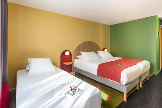 غرفة سوبيريور عائلية بسرير كينج، Hotel ibis Styles Arlon Porte du Luxembourg 2/3