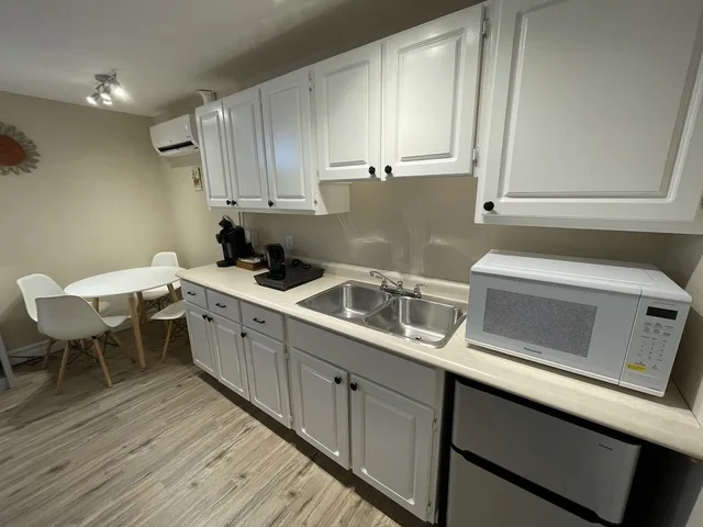 Family, Basement, Multiple Beds، The Harbour House 3/3