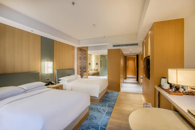 غرفة بسريرين مزدوجين بإطلالة على البحر، Jw Marriott Hotel Sanya Dadonghai Bay 4/9