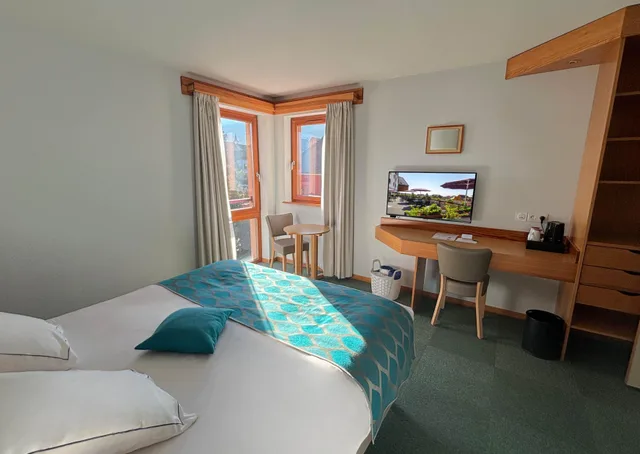 Room, 2 Beds, Best Western Plus Hotel and SPA Le Schoenenbourg 5/8