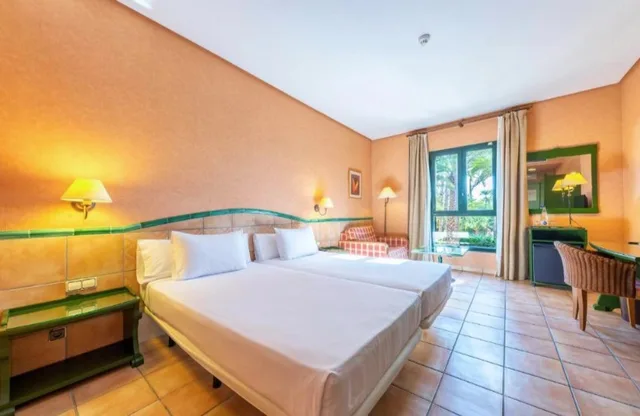 غرفة قياسية مفردة، Port Jardin Milenio 1/1