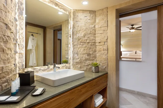 جناح بريميوم جونيور بسرير كينج بغرفة نوم واحدة، The Westin Golf Resort And Spa Playa Conchal 2/2