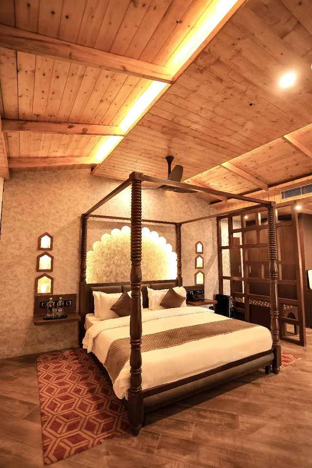 غرفة ملكية، Shaantam Resorts 1/1