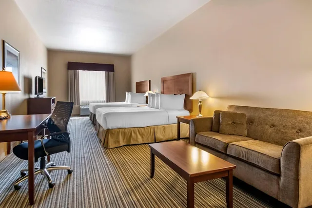 غرفة قياسية بسريرين كوين، Quality Inn & Suites Rimbey 9/10