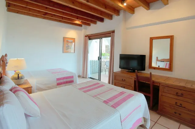 جناح جونيور بشرفة بإطلالة، Posada Del Tepozteco Hotel 2/8