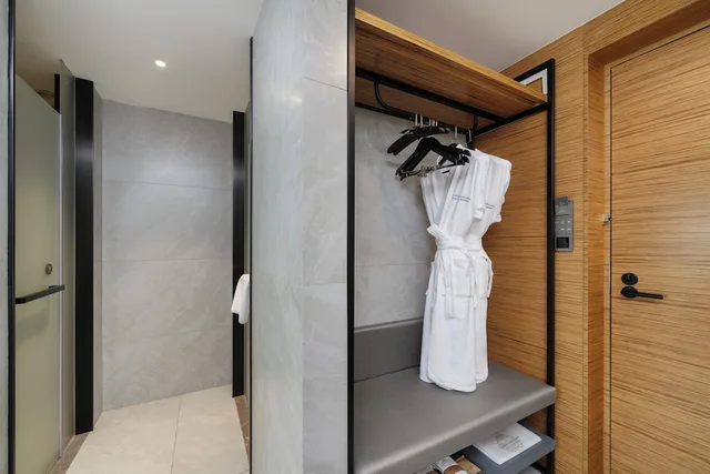 غرفة تنفيذية بسرير كينج، Mercure Guangzhou Baiyun International Airport 5/7