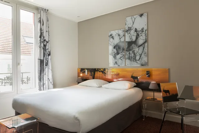 Standard, Double Bed, Hotel the Originals City Rueil Centre 1/1