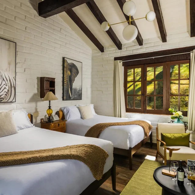كابينة بسرير مزدوج، Sierra Lago Resort And Spa 1/4