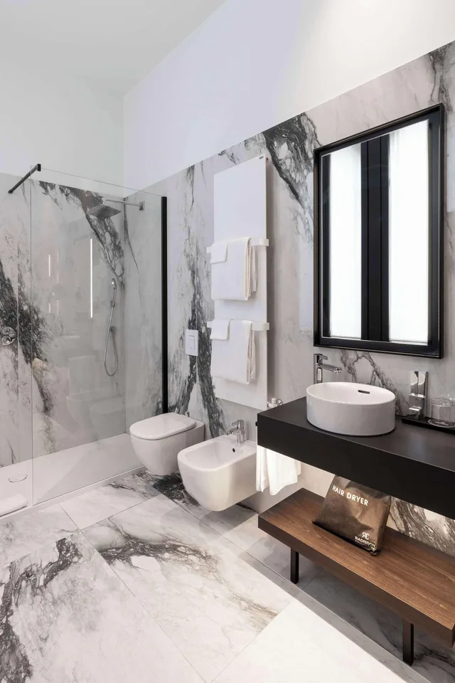 غرفة سوبيريور بسريرين منفصلين، Radisson Collection Hotel, Palazzo Touring Club Milan 5/6