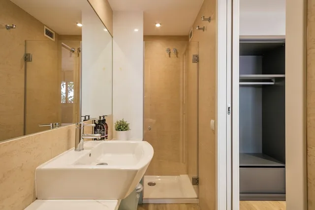 Family, House, 2 Queen Beds، Lugaris Rambla 7/7