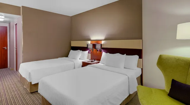 غرفة بسريرين منفصلين، Courtyard by Marriott Zurich North 6/8