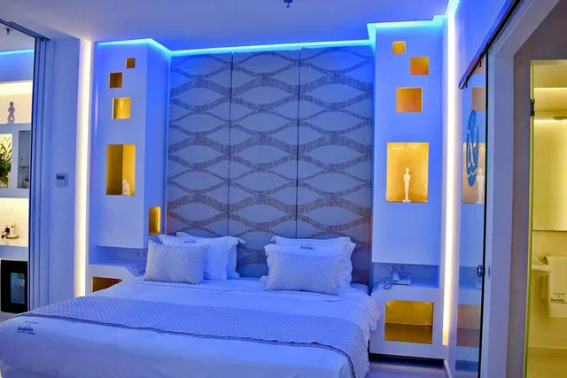 Family Suite, Junior Suite, Sea View، Aegialis Hotel And Spa 1/4