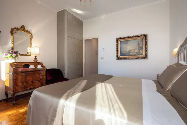 غرفة سوبيريور بسرير كينج، Forum Hotel Rome 6/10
