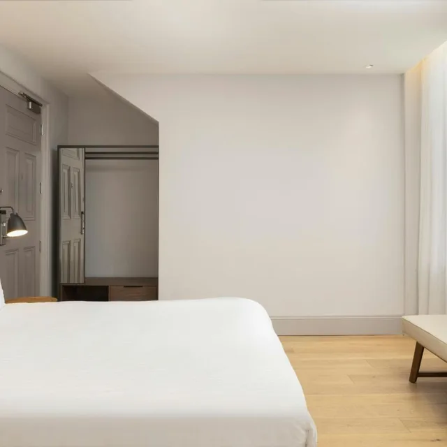 Heritage, King Bed، AC Hotel by Marriott Glasgow 6/10