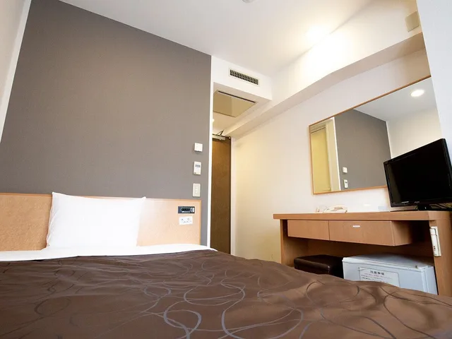 غرفة مفردة بسرير مزدوج، Swanky Hotel Otomo 1/3