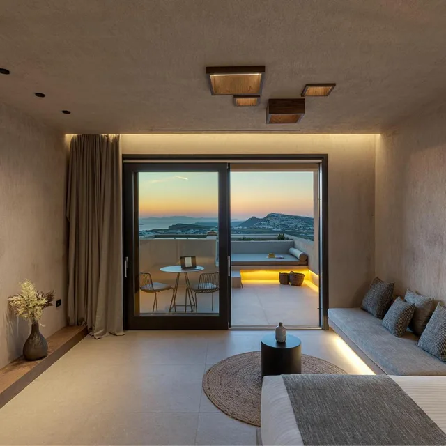 Elegant, Suite, Hot Tub، North Santorini Luxury Spa Hotel 4/10