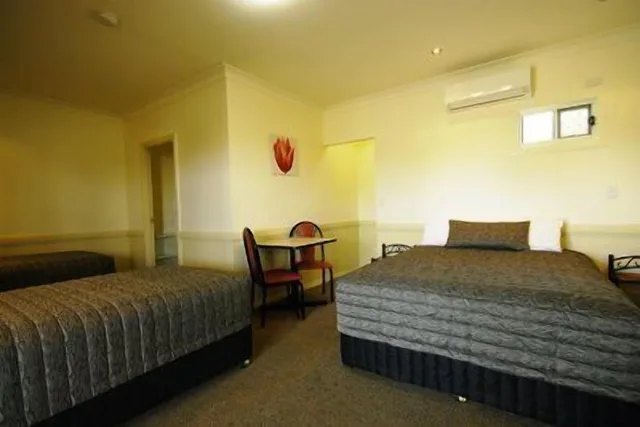 1 Bedroom, Classic, Triple, Park Avenue Hotel Motel 2/7