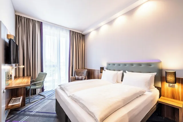 غرفة قياسية بسريرين منفصلين، Premier Inn Heidelberg City Zentrum 2/5