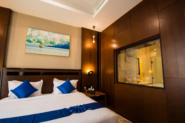 جناح رئاسي بسرير كينج، Belad Bont Resort 1/3