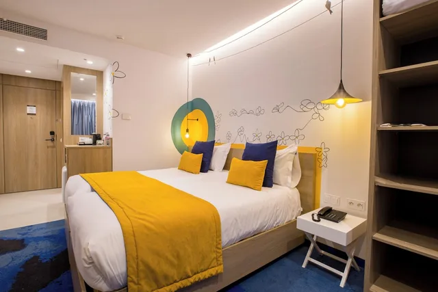 Chambre Superieure Double، Carlton 2/4