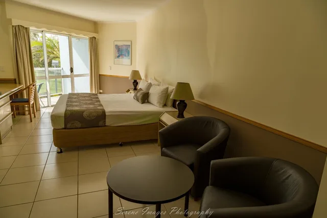 غرفة قياسية بسرير كوين، Ocean International Hotel 4/4